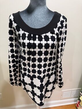 cha cha vente Black Knit Top with Logo Trim